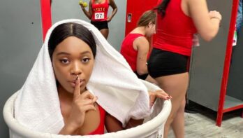 Journey Love - Stretching The Track Star