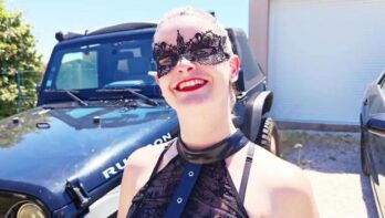 Alice - Alice, dominated by two guys, is more excited than ever!