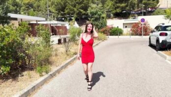 Mia Foxx - Mia, 35, pushes it to double!