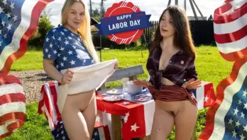 Kate Rose & Murka - Deluxe Lesbian