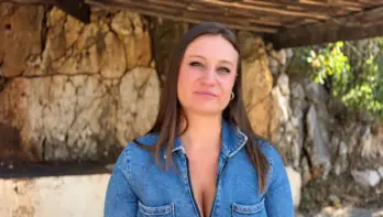 Oceane - Oceane, 27 years old, flight attendant from Aubagne!